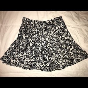 Forever 21 High Waisted Floral Pleated Skirt